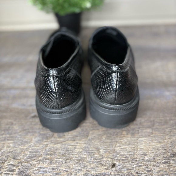 Zara Snake Faux Skin Loafers Platform Chunky Heel Black Women's Size 40 (US 9) - Picture 5 of 8